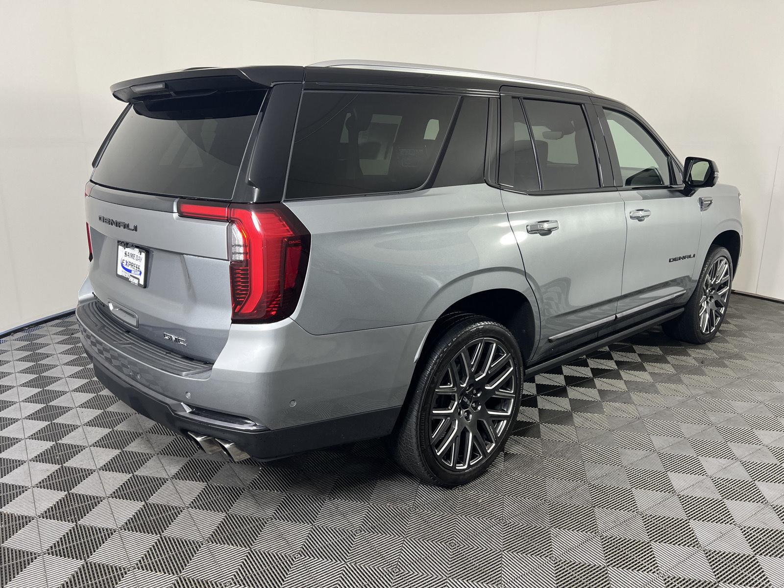 Used 2025 Sterling Metallic GMC Denali Ultimate image 3
