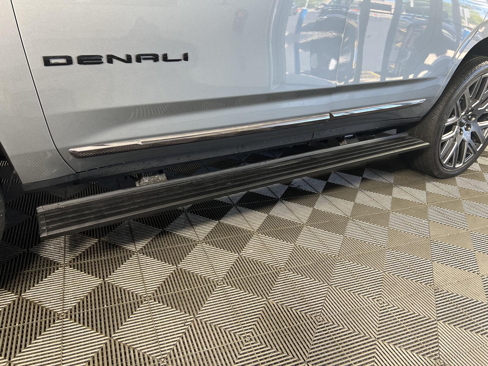 Used 2025 Sterling Metallic GMC Denali Ultimate image 10