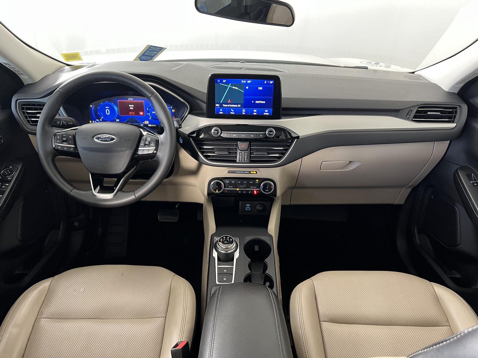 Used 2022 Star White Metallic Tri-Coat Ford SEL image 28
