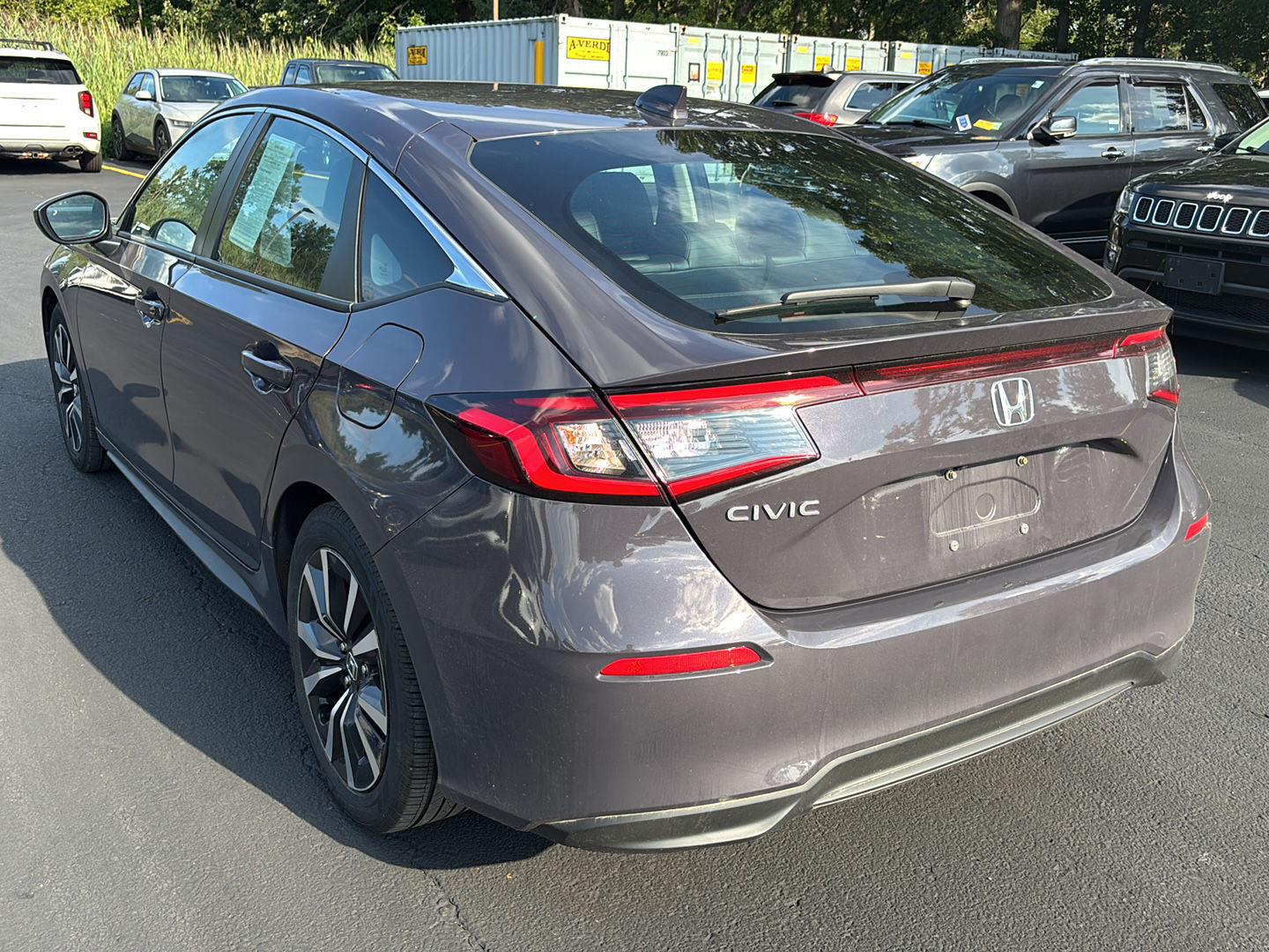 Used 2022 Smokey Mauve Pearl Honda EX-L image 5