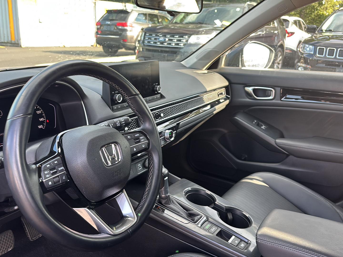 Used 2022 Smokey Mauve Pearl Honda EX-L image 10