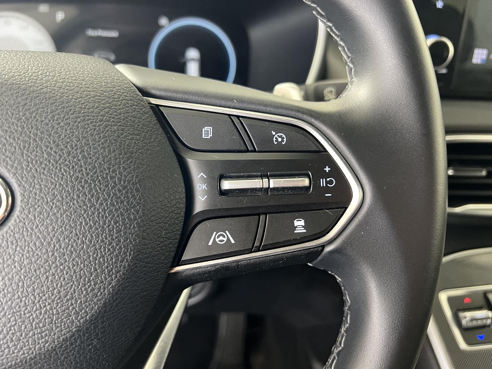 Used 2022 Shimmering Silver Hyundai XRT image 16