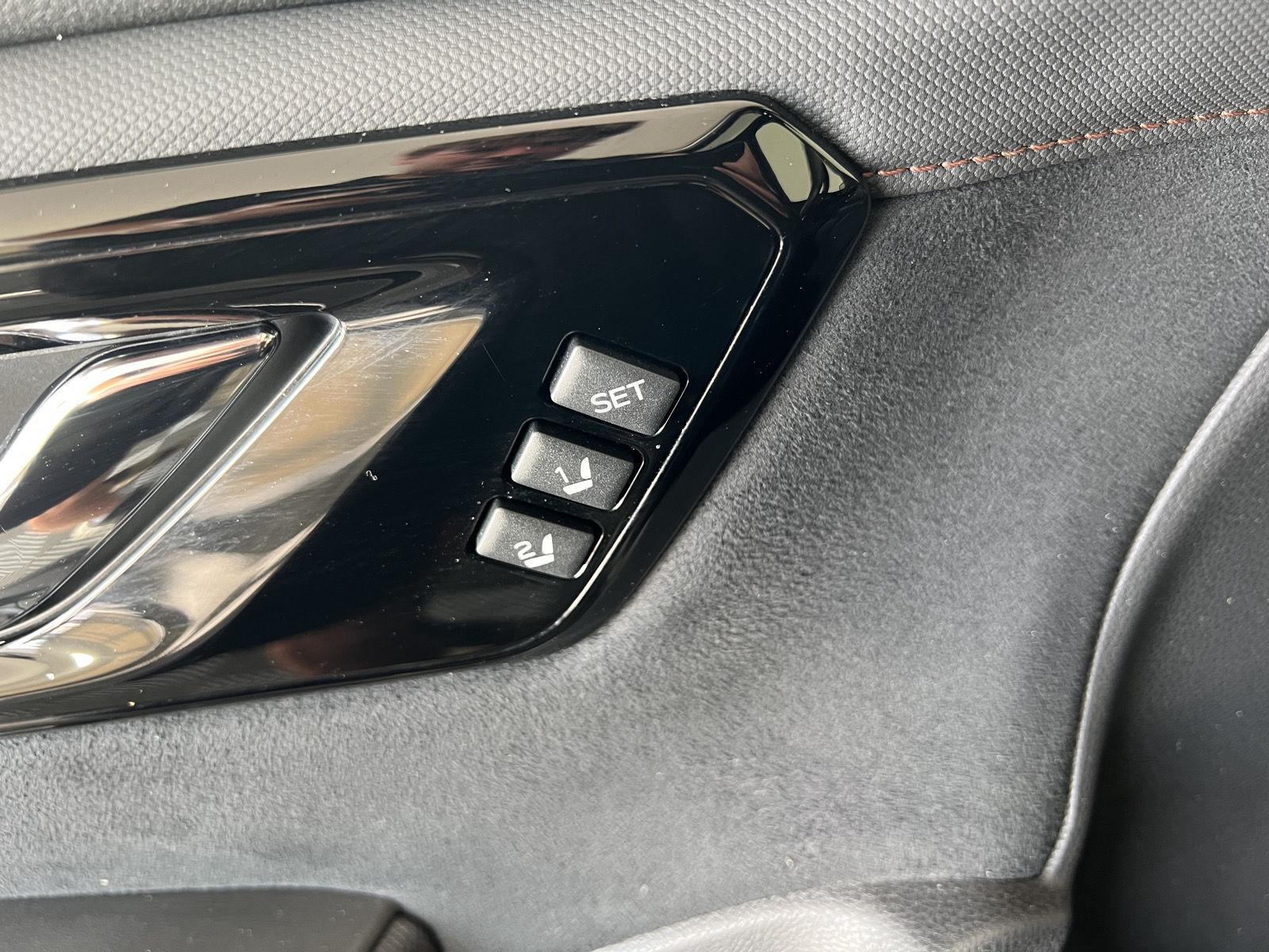 Used 2025 Autumn Green Metallic Subaru Touring image 14