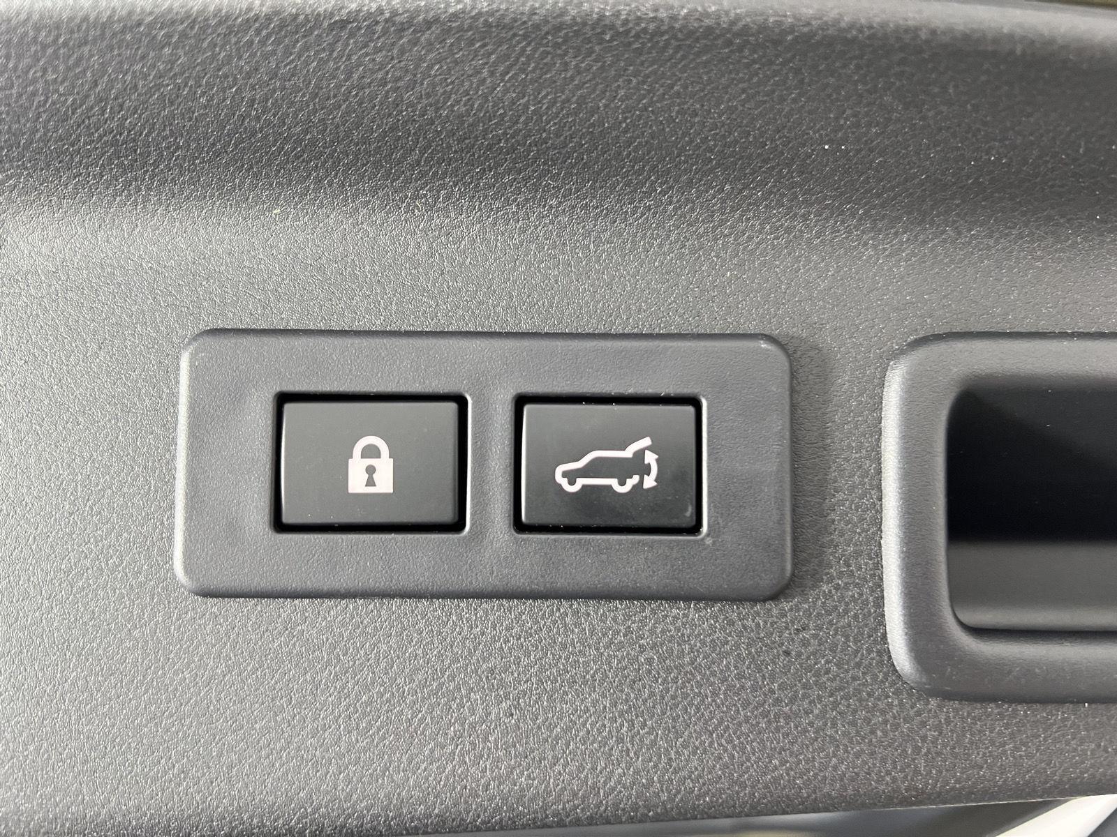 Used 2025 Autumn Green Metallic Subaru Touring image 30