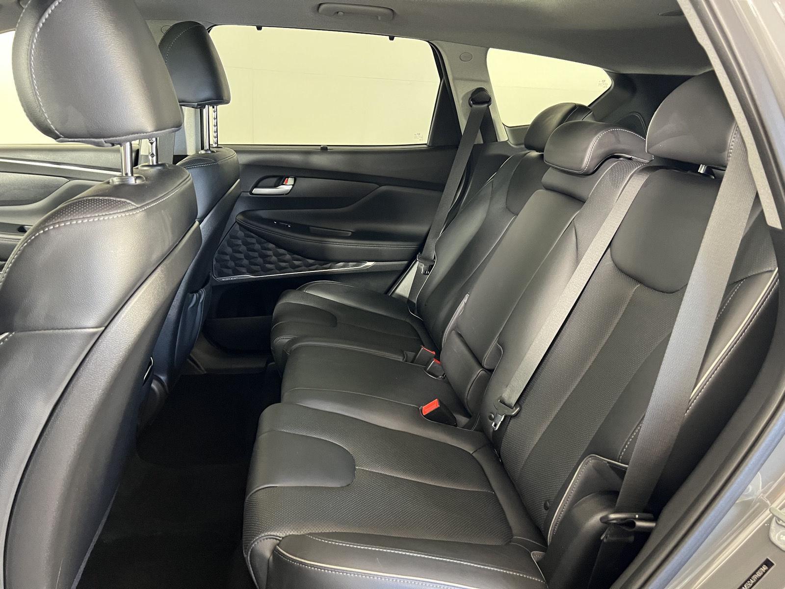 Certified Used 2023 Hampton Gray Hyundai Limited image 27