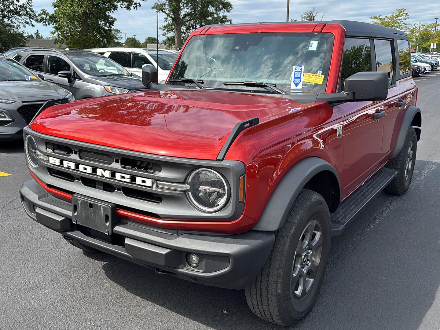Used 2023 Hot Pepper Red Tinted Clearcoat Ford Big Bend image 3
