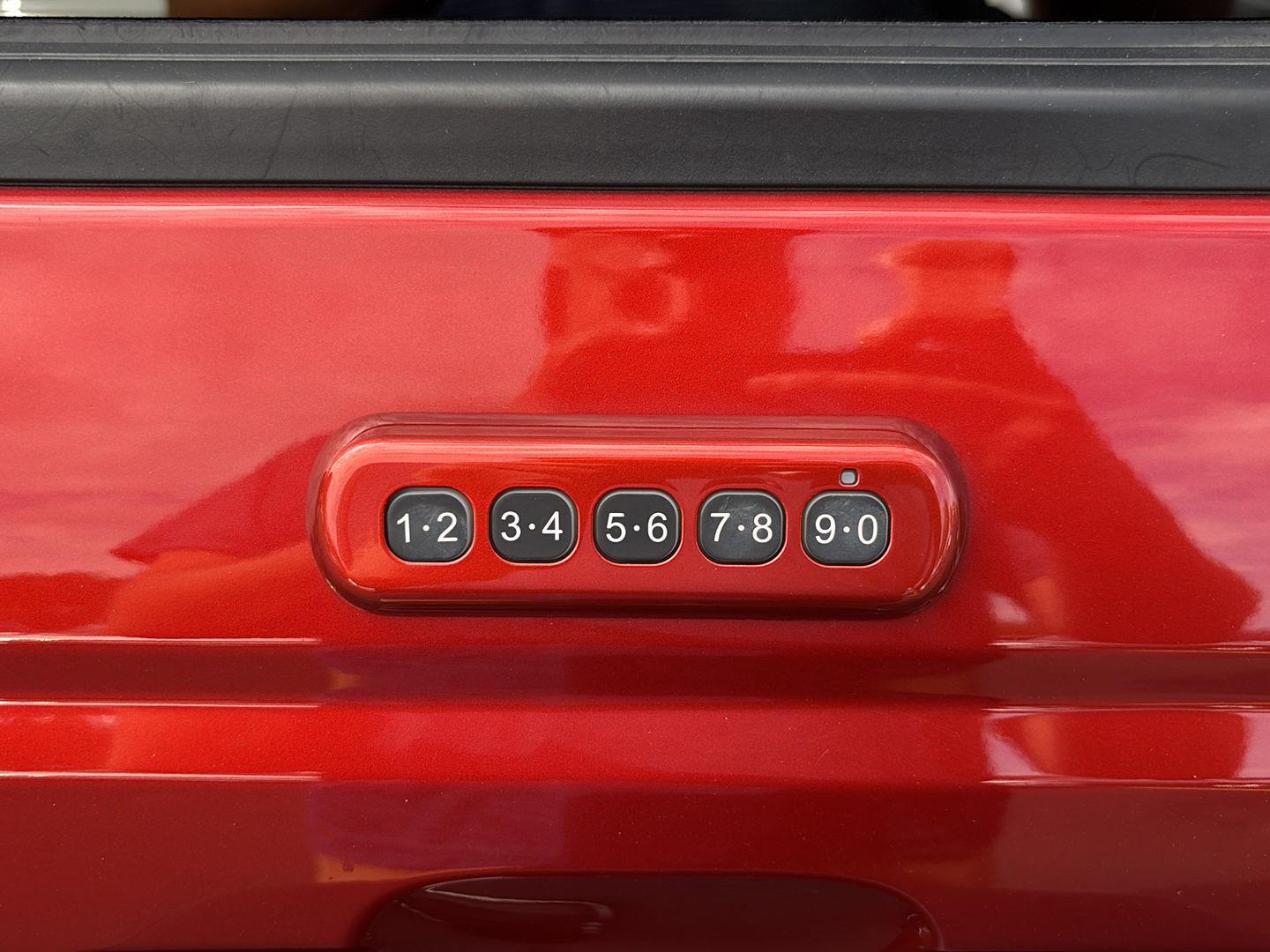 Used 2023 Hot Pepper Red Tinted Clearcoat Ford Big Bend image 7