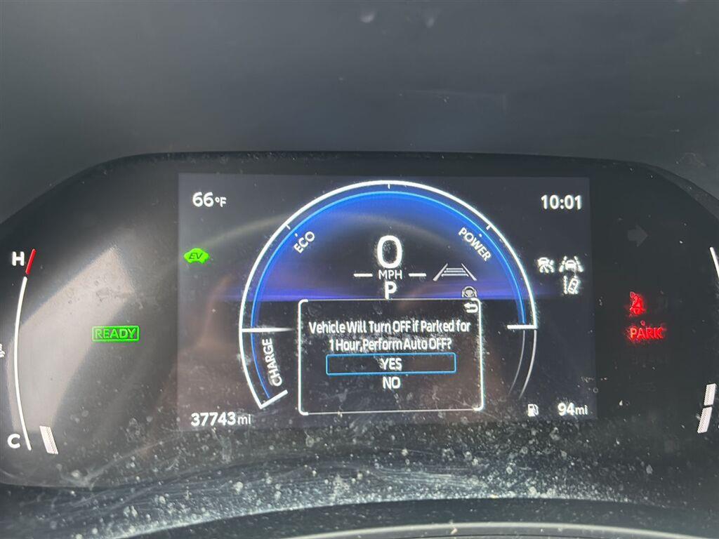 Used 2024 Wind Chill Pearl Toyota XLE image 15