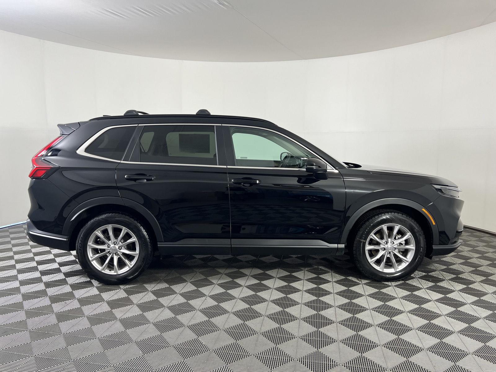 Used 2024 Crystal Black Pearl Honda EX image 2