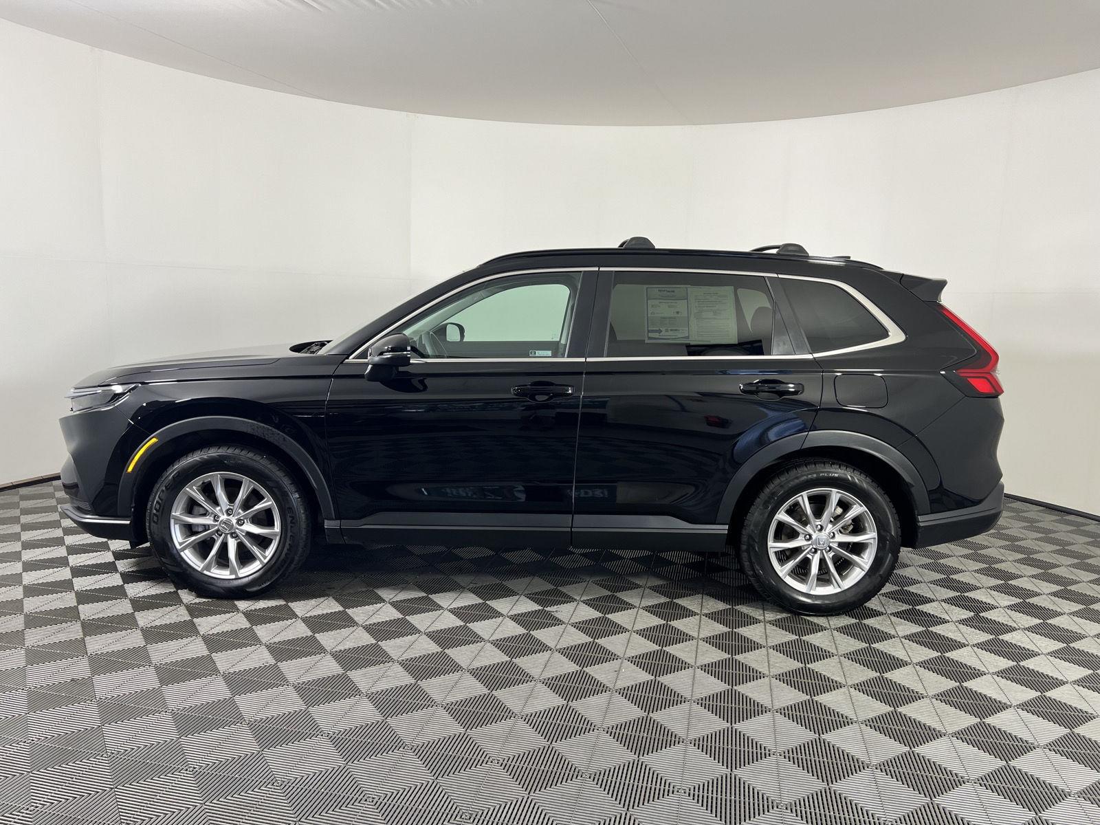 Used 2024 Crystal Black Pearl Honda EX image 6