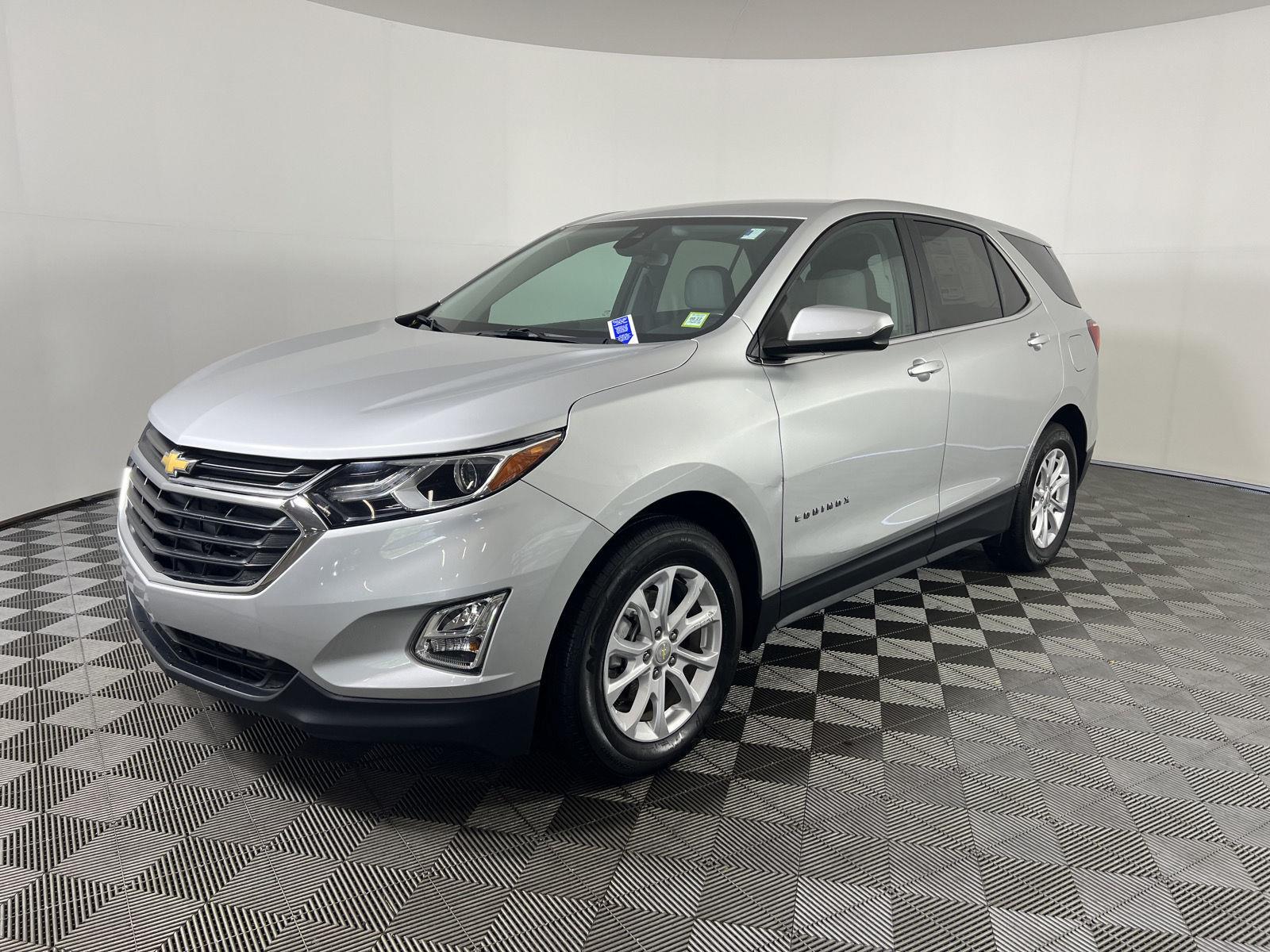 Used 2021 Silver Ice Metallic Chevrolet LT image 7