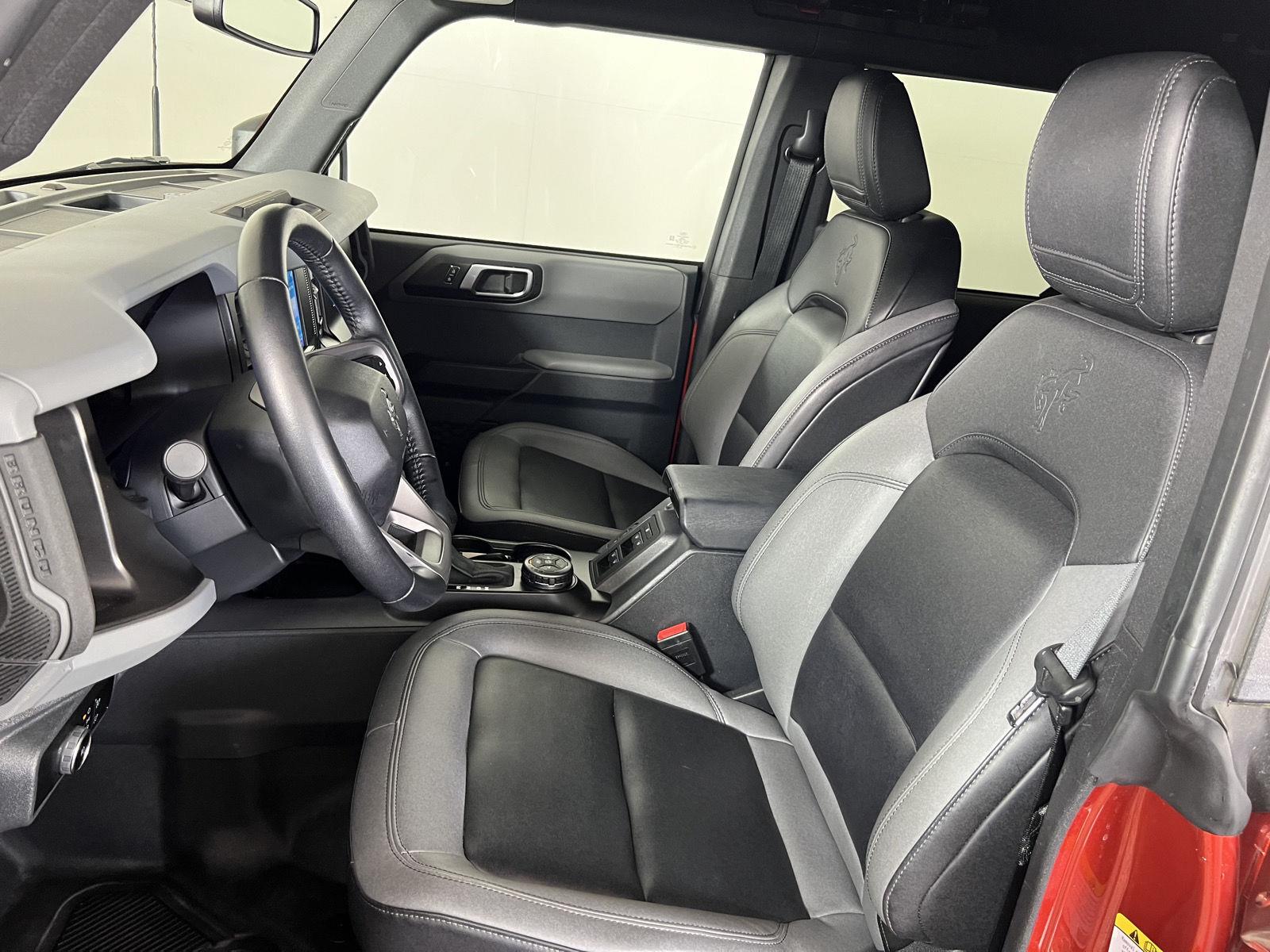 Used 2023 Hot Pepper Red Tinted Clearcoat Ford Big Bend image 11