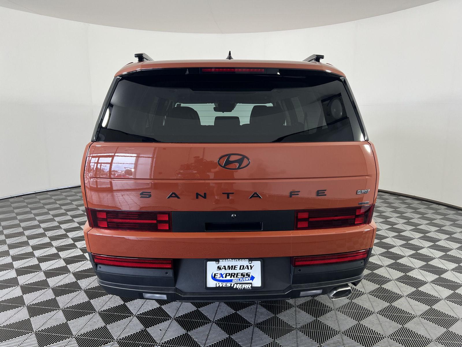 Certified Used 2025 Terracotta Orange Hyundai XRT image 4