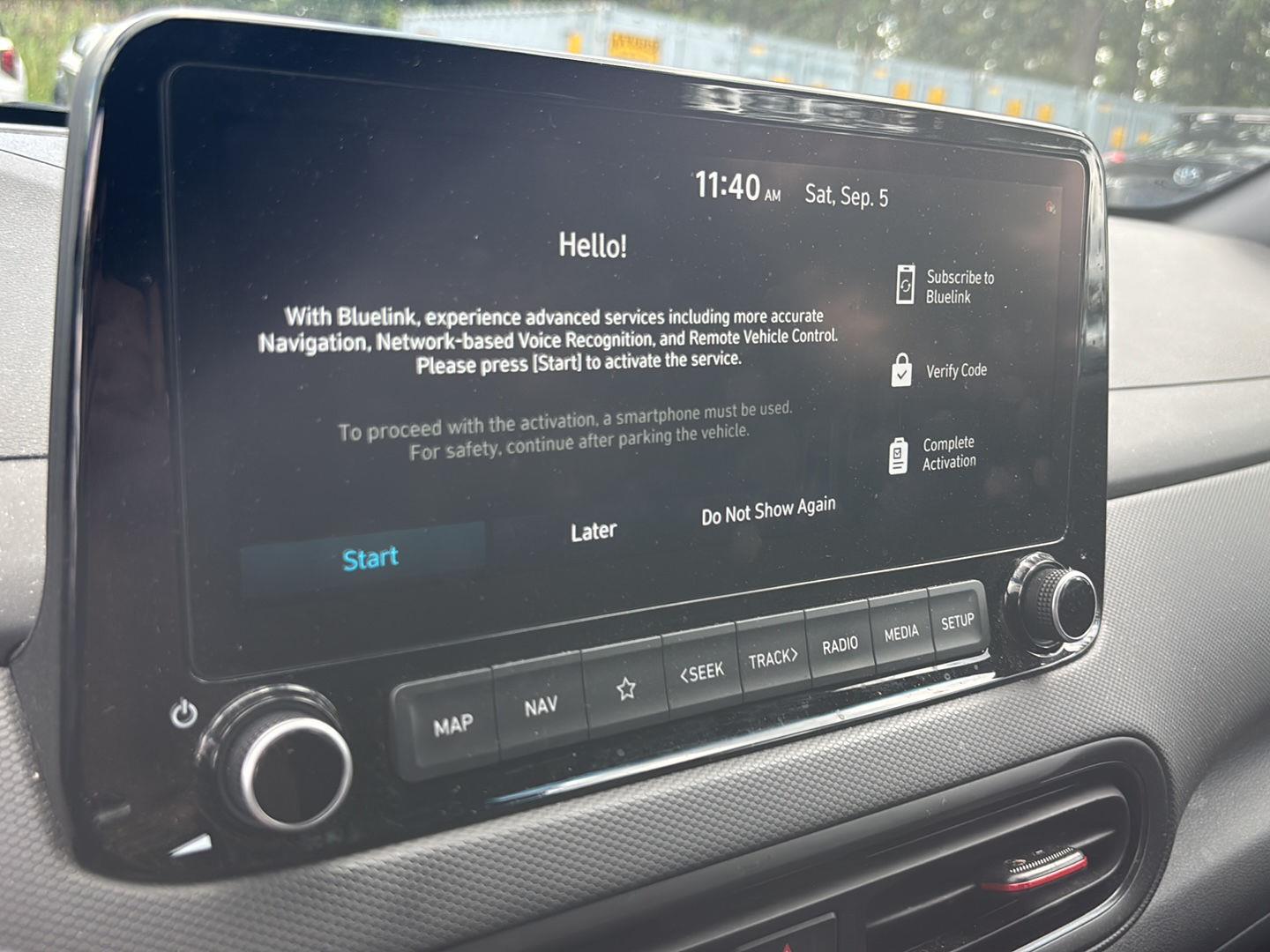 Used 2023 Wh Hyundai  image 13