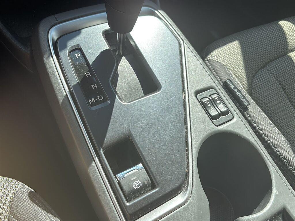 Used 2024 Crystal White Pearl Subaru Premium image 9