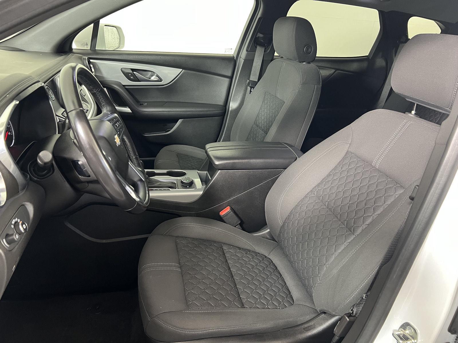 Used 2020 Summit White Chevrolet LT image 11