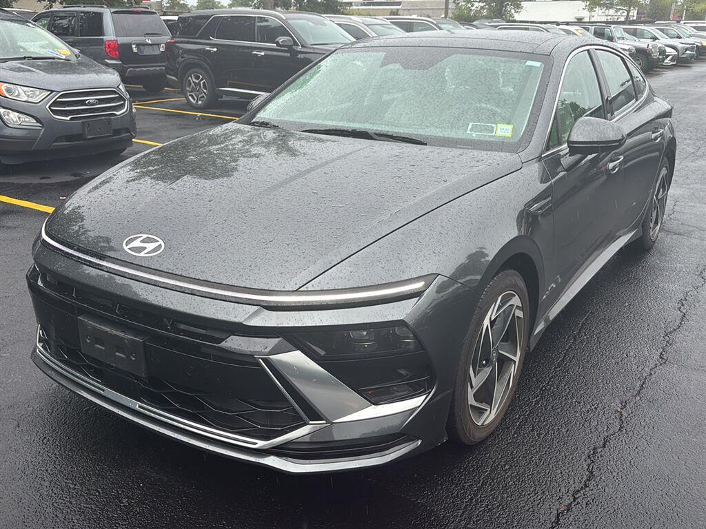 Certified Used 2024 Portofino Gray Hyundai SEL image 3