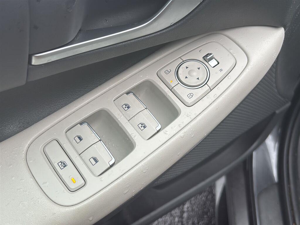 Certified Used 2024 Portofino Gray Hyundai SEL image 8