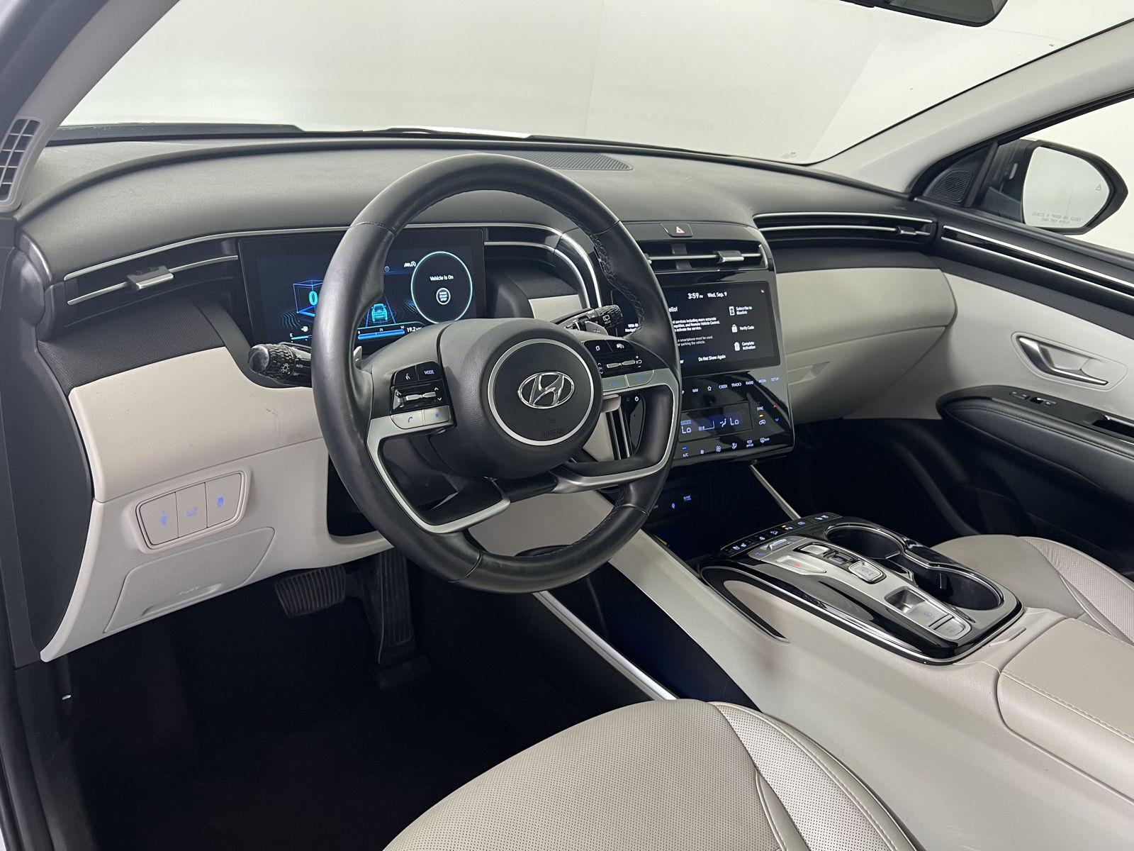 Certified Used 2024 Wh Hyundai  image 10