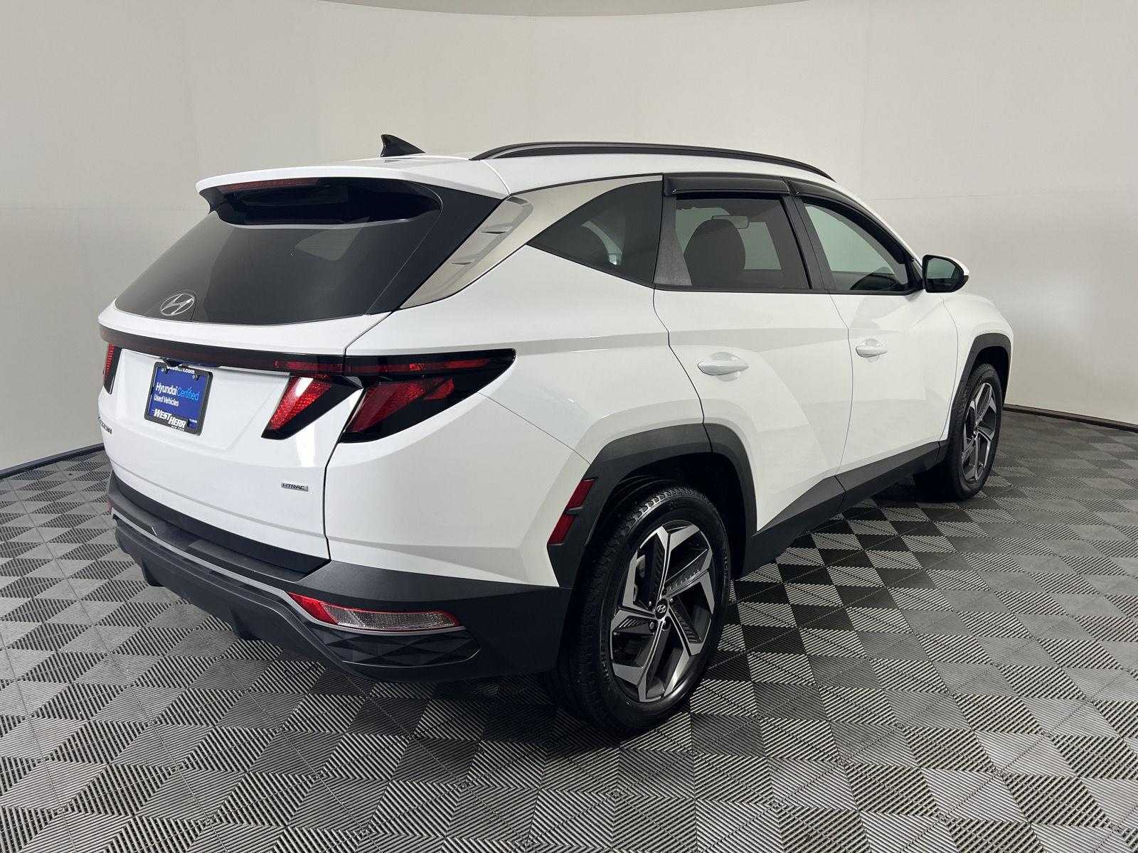Certified Used 2024 White Pearl Hyundai SEL image 3