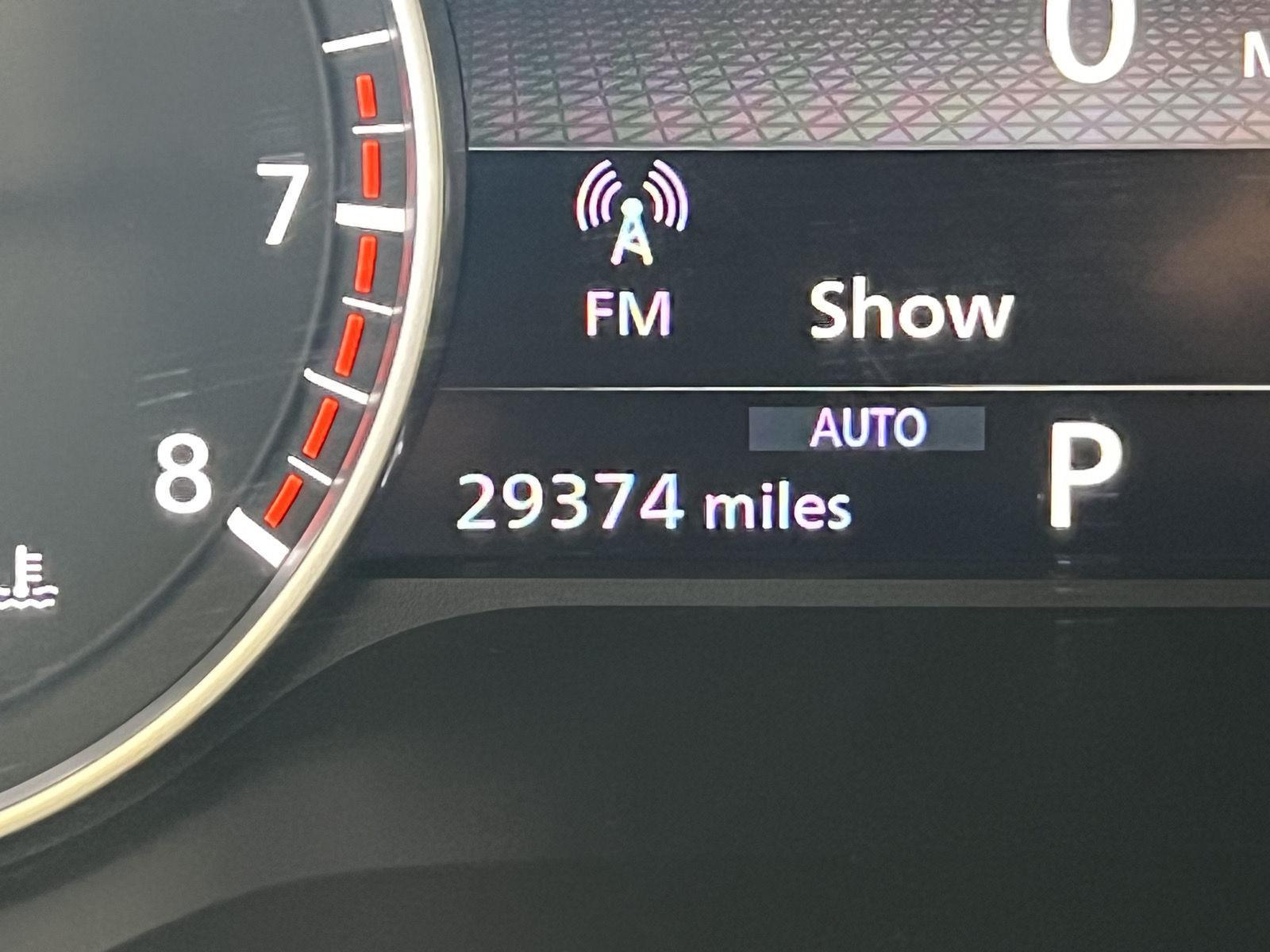 Used 2022 Brilliant Silver Metallic Nissan SL image 26