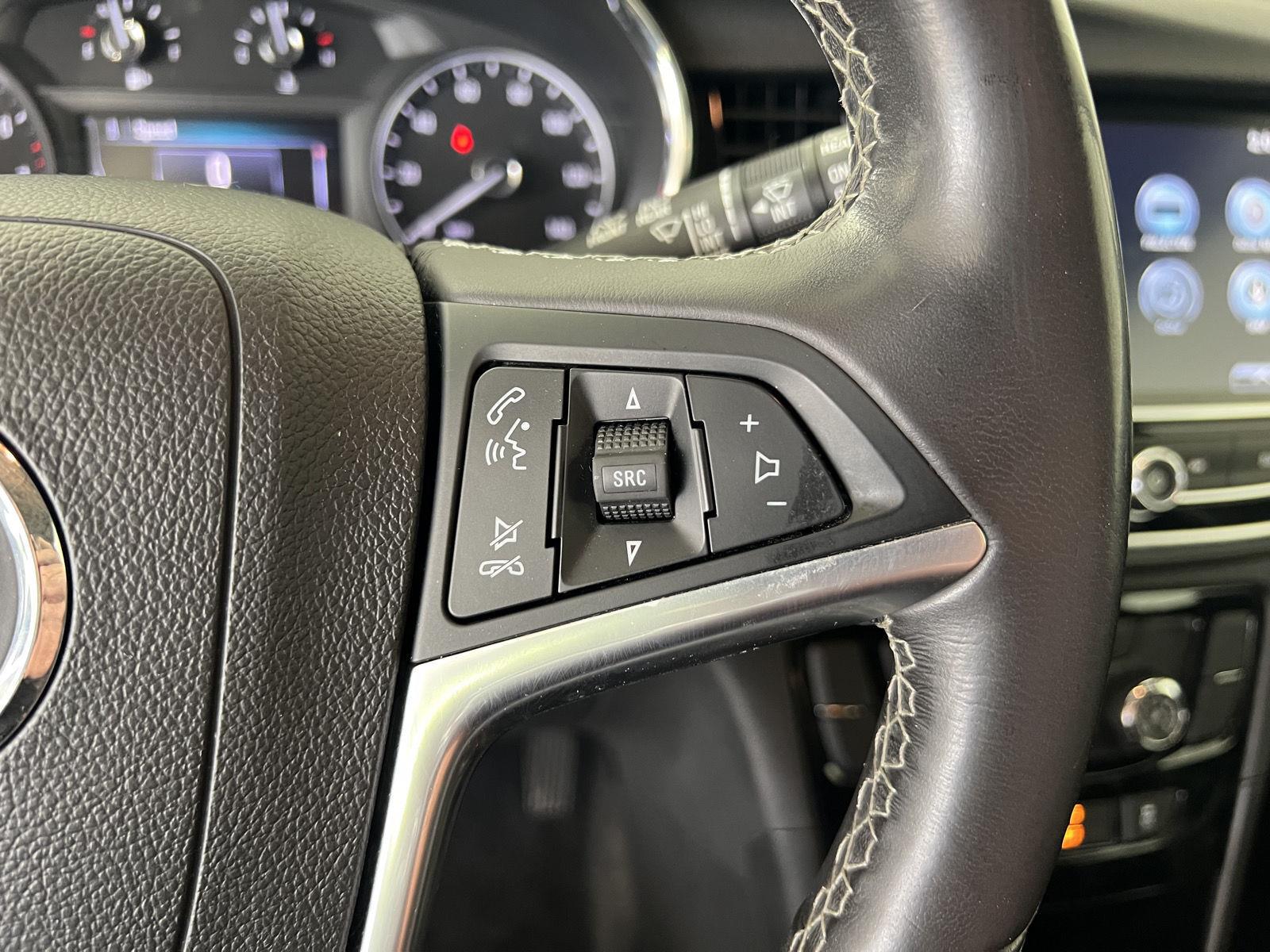 Used 2021 Ebony Twilight Metallic Buick Preferred image 15