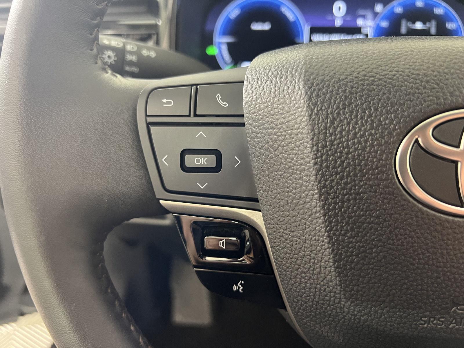Used 2026 Underground Toyota XLE image 15