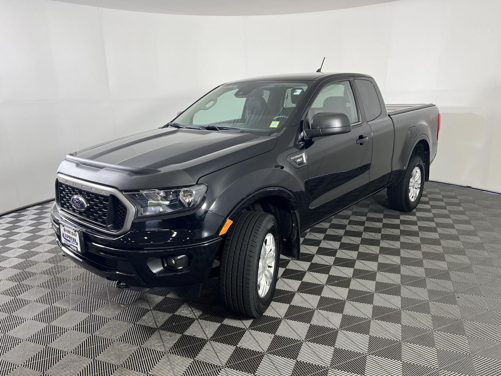 Used 2022 Shadow Black Ford XLT image 3