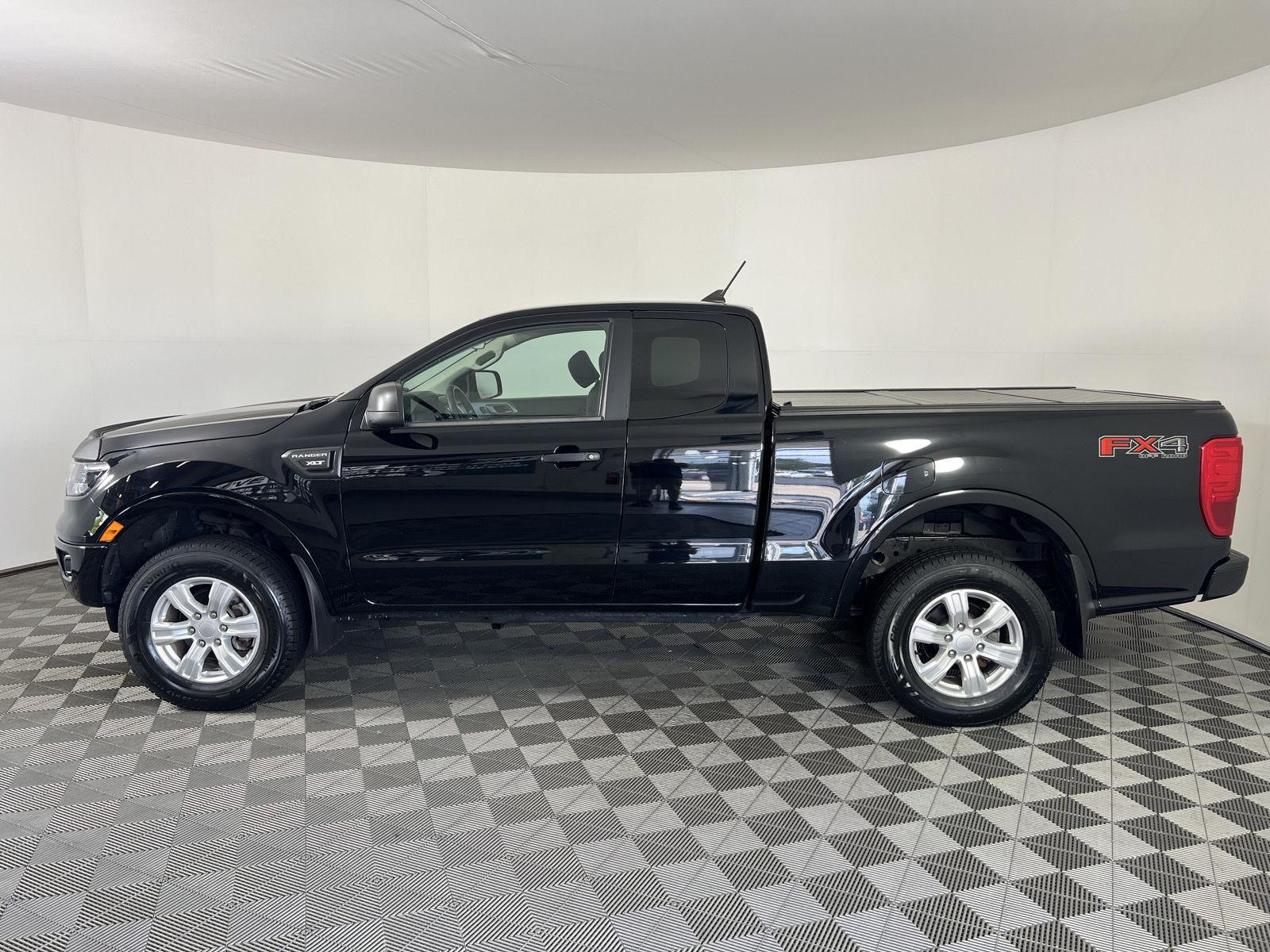 Used 2022 Shadow Black Ford XLT image 6