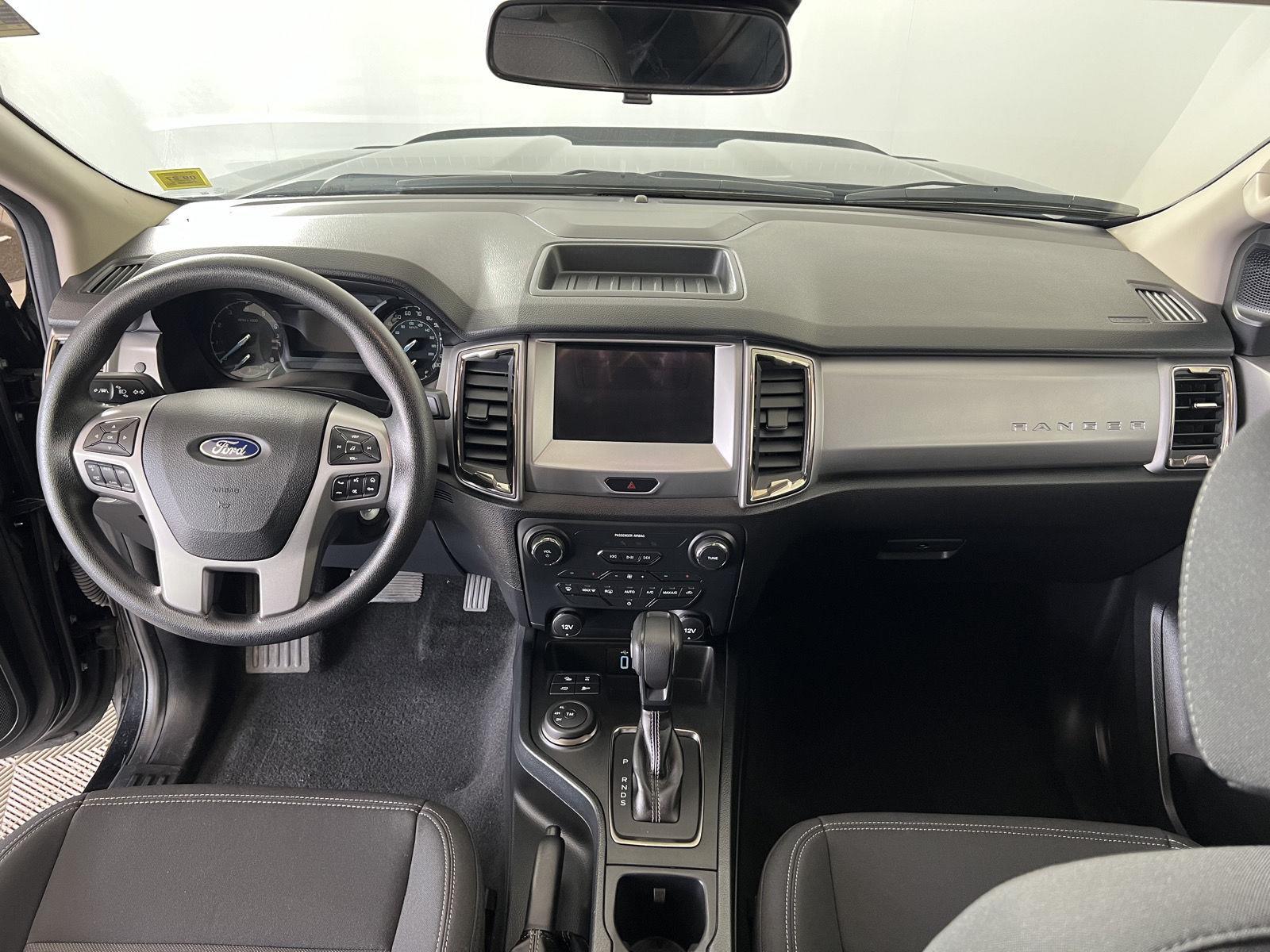Used 2022 Shadow Black Ford XLT image 25