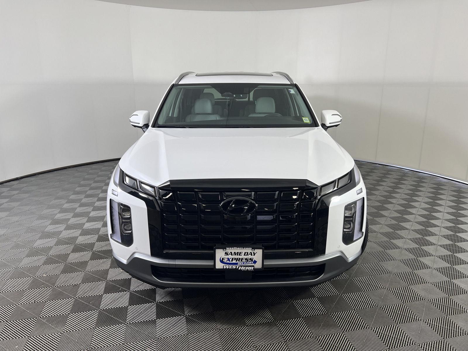 Certified Used 2025 Hyper White Hyundai SEL Premium 7P image 2