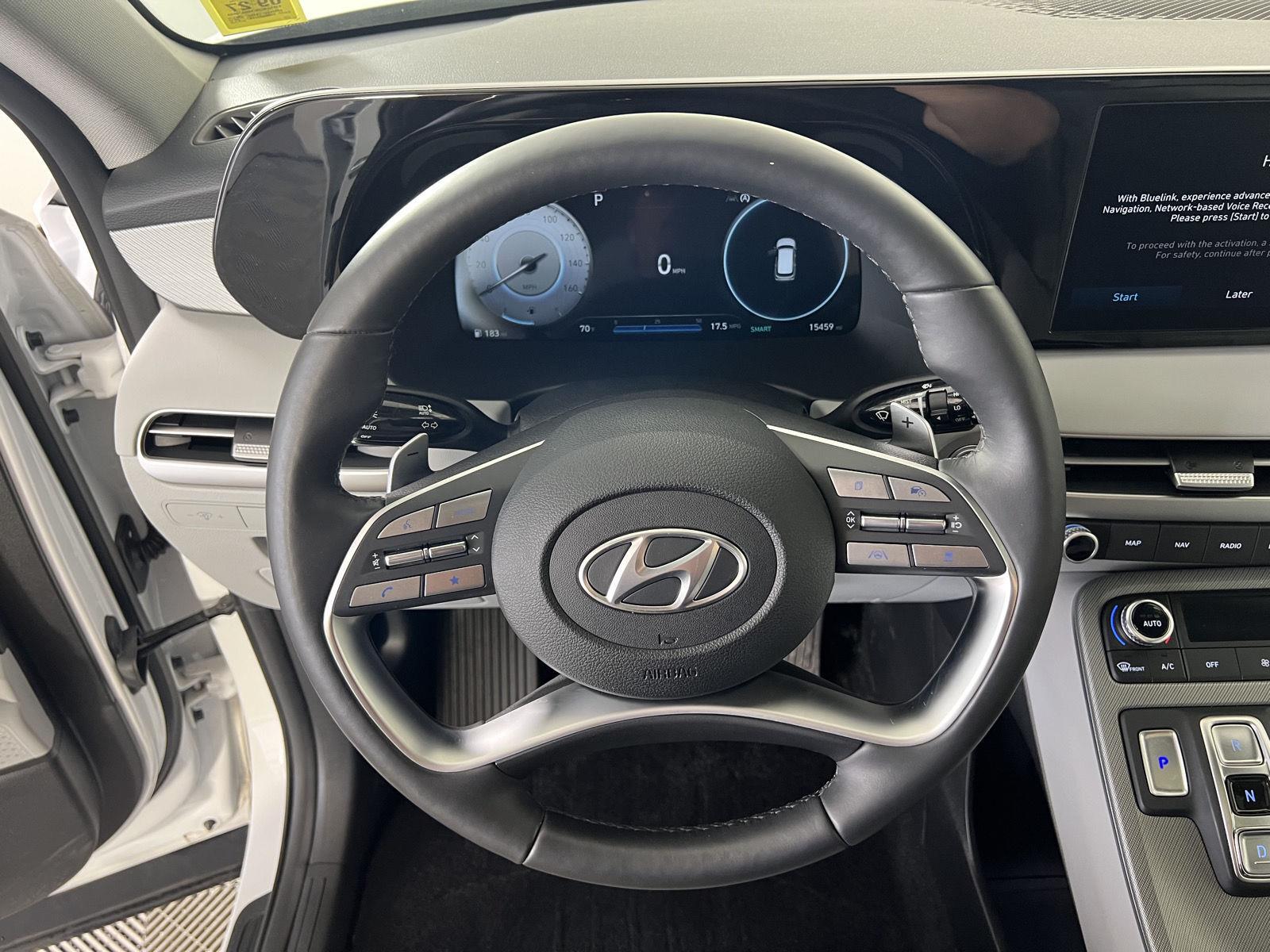 Certified Used 2025 Hyper White Hyundai SEL Premium 7P image 21
