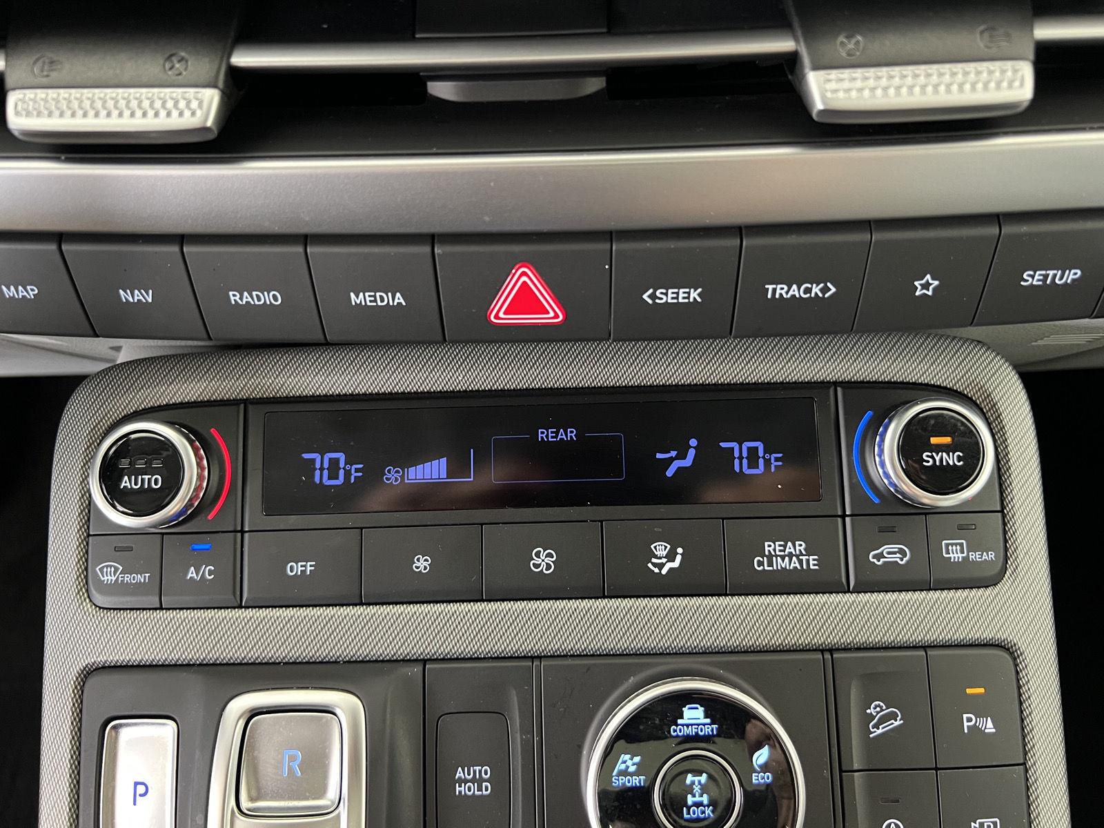 Certified Used 2025 Hyper White Hyundai SEL Premium 7P image 28