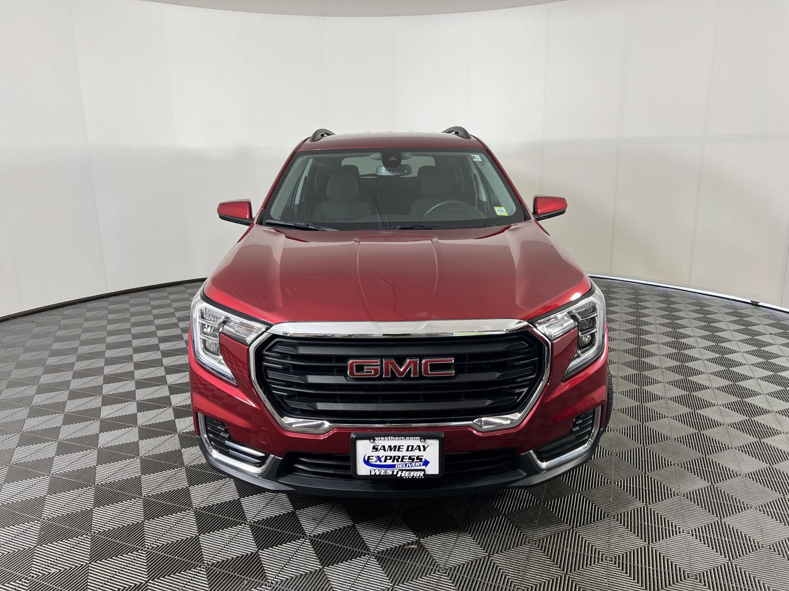 Used 2024 Rd Gmc  image 2