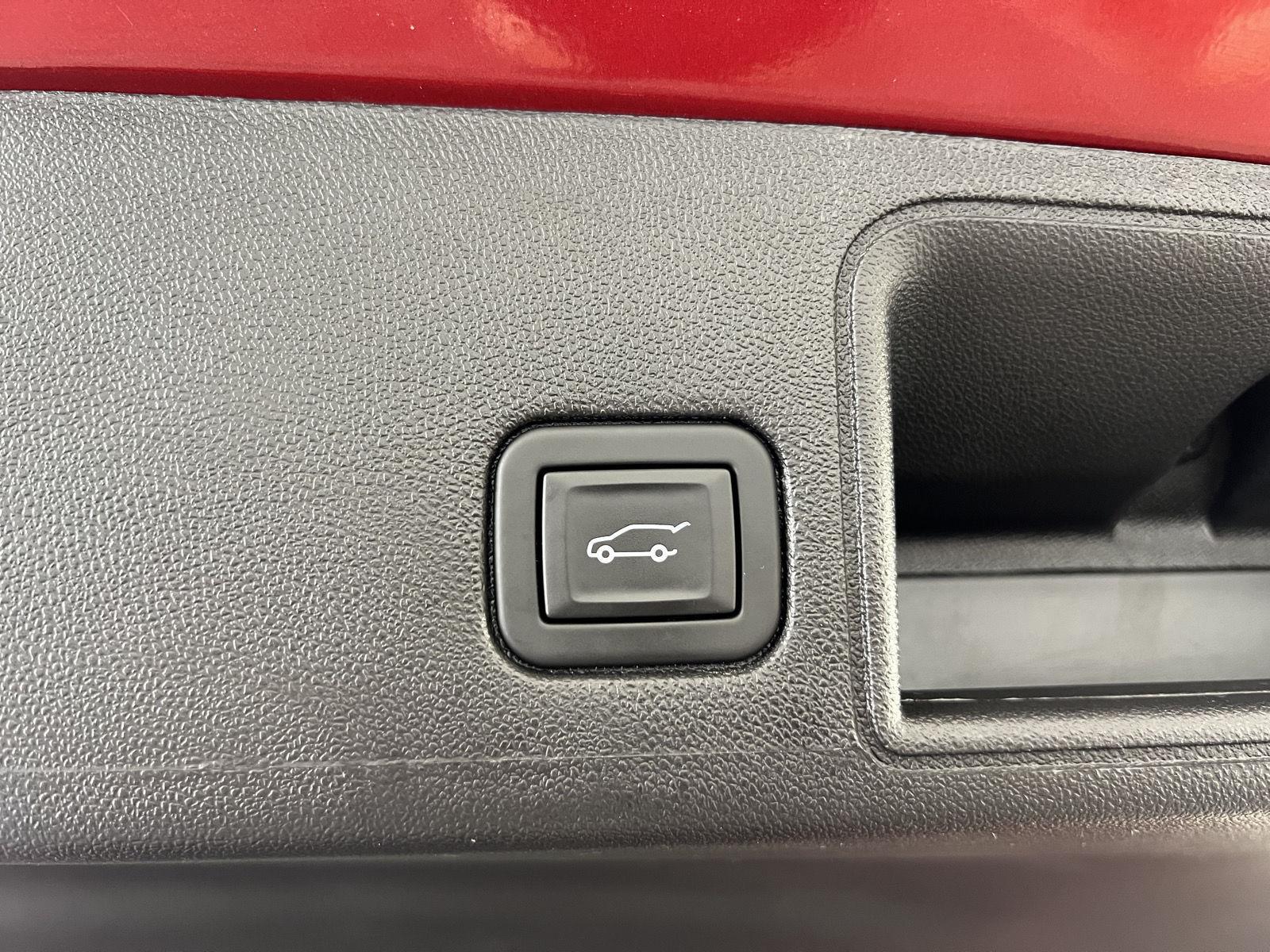 Used 2024 Rd Gmc  image 8