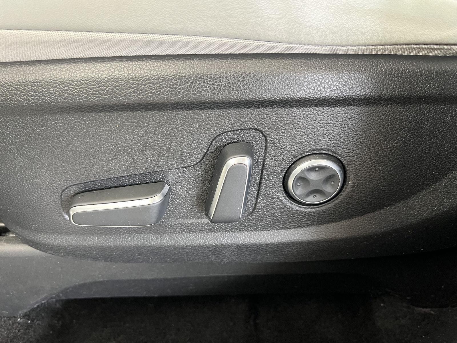 Used 2023 Typhoon Silver Hyundai SEL image 12