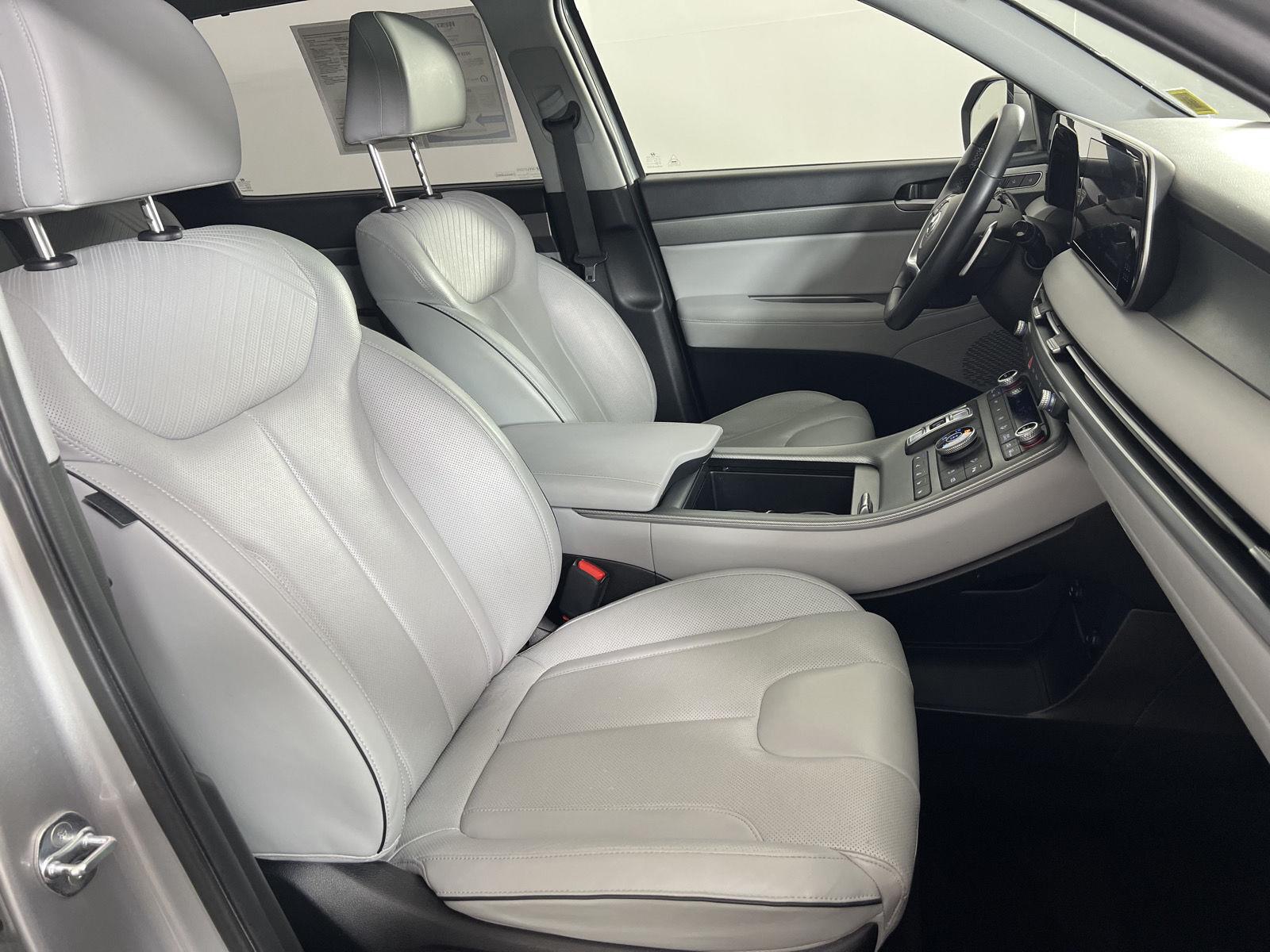 Used 2023 Typhoon Silver Hyundai SEL image 32