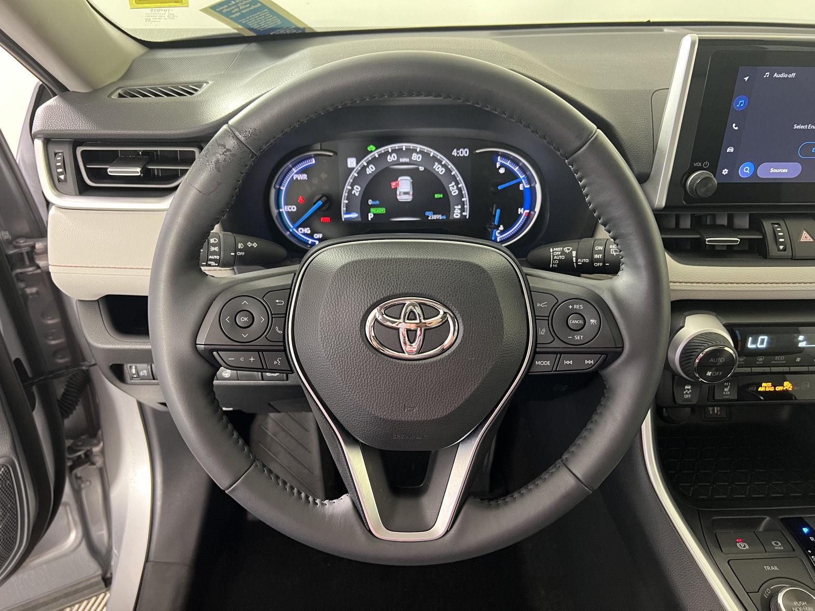 Used 2024 Silver Sky Metallic Toyota XLE Premium image 15
