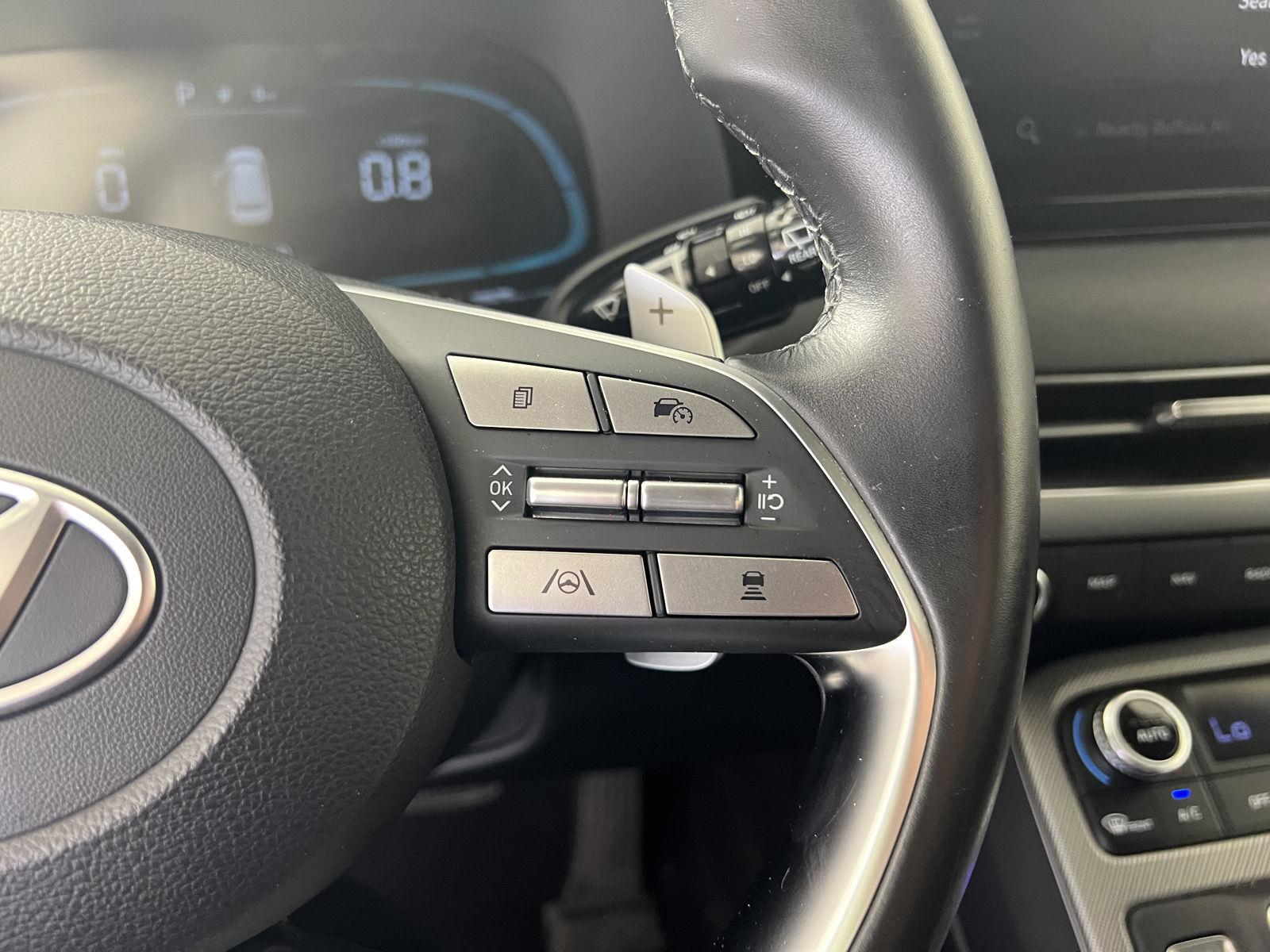 Certified Used 2023 Hyper White Hyundai SEL image 16