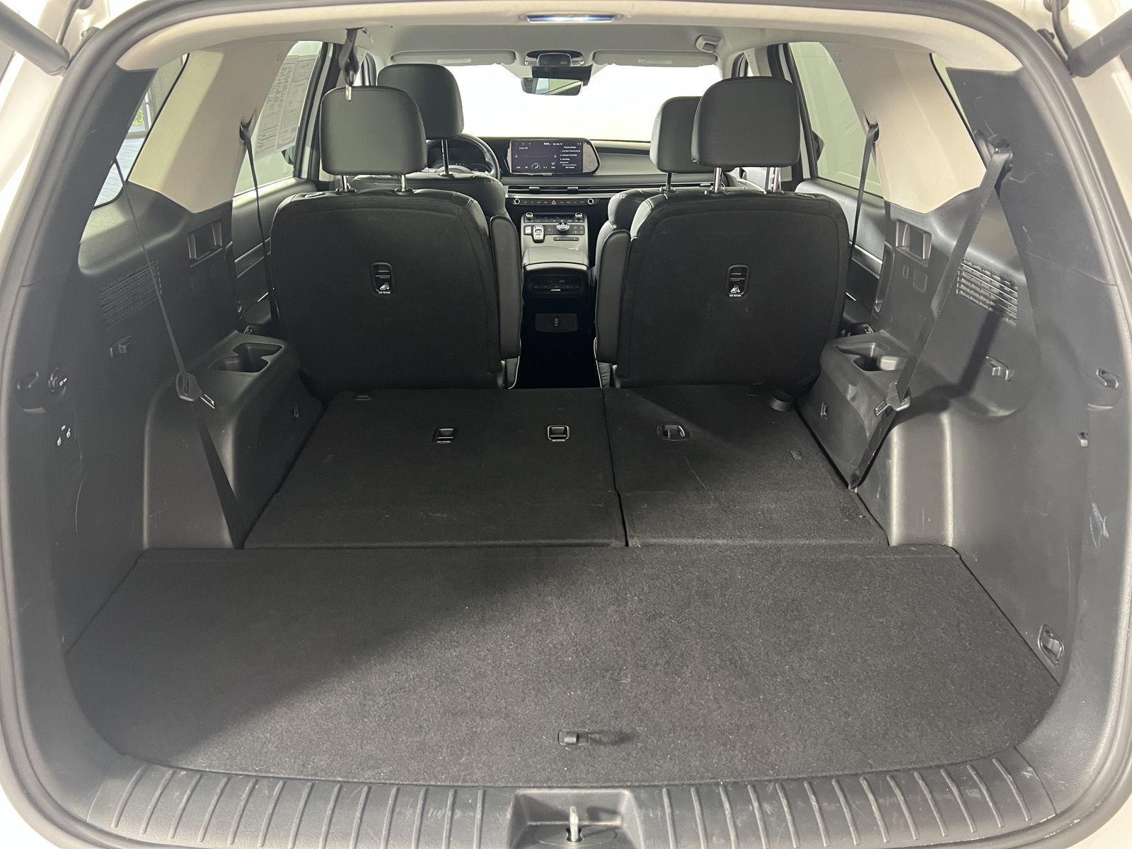 Certified Used 2023 Hyper White Hyundai SEL image 28