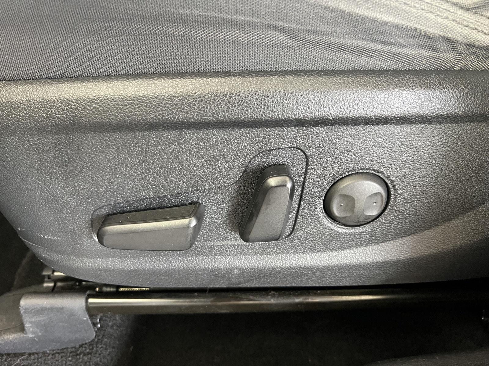 Used 2020 Portofino Gray Hyundai SEL image 12