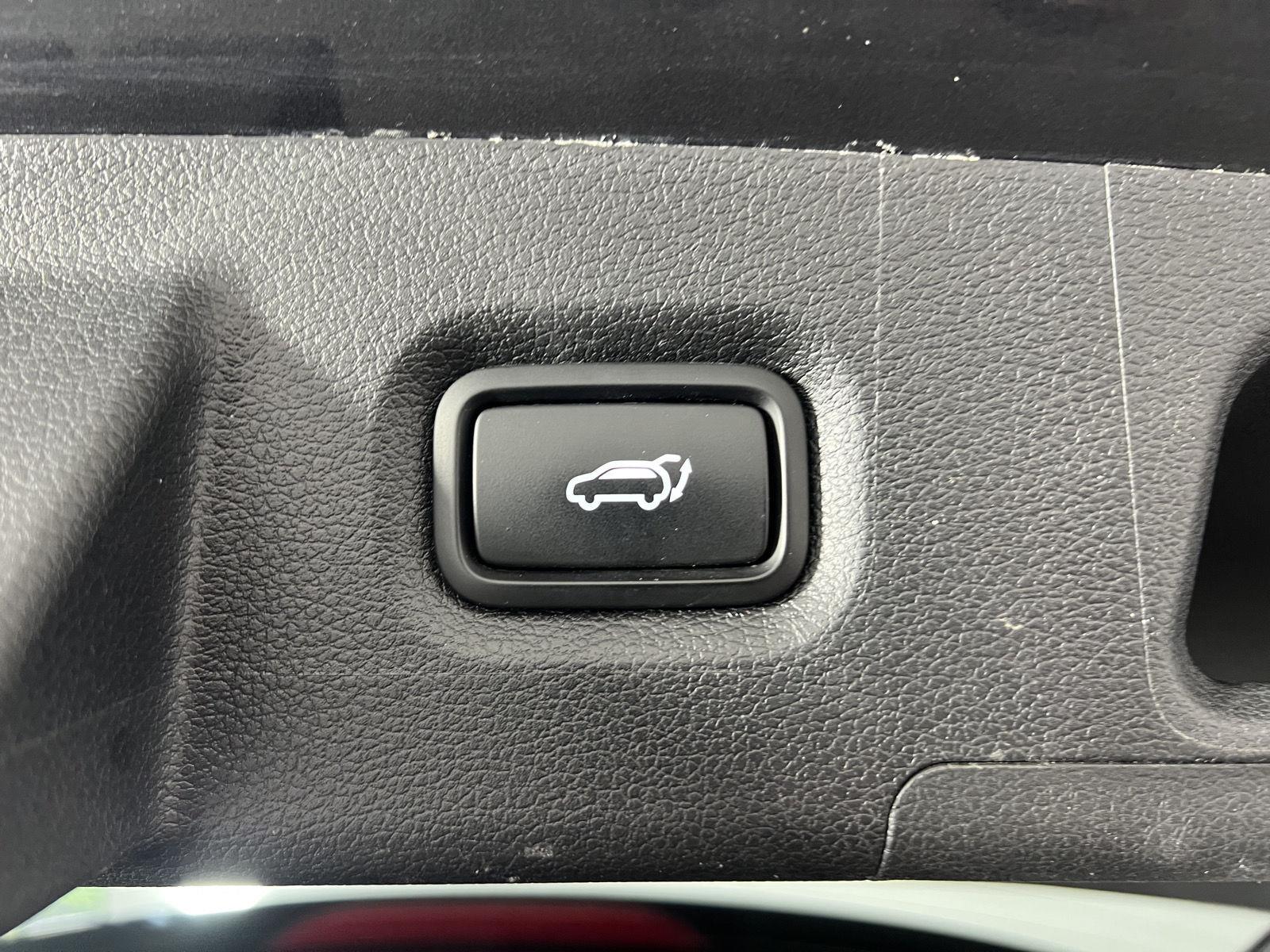 Used 2020 Portofino Gray Hyundai SEL image 27