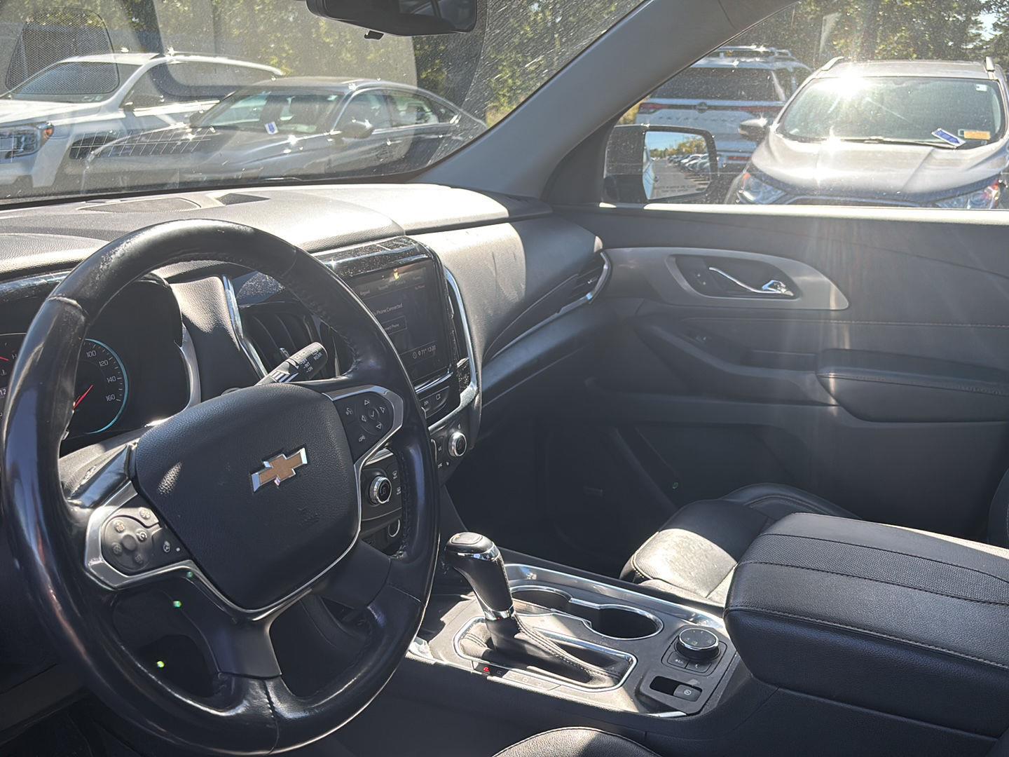 Used 2020 Mosaic Black Metallic Chevrolet Premier image 10