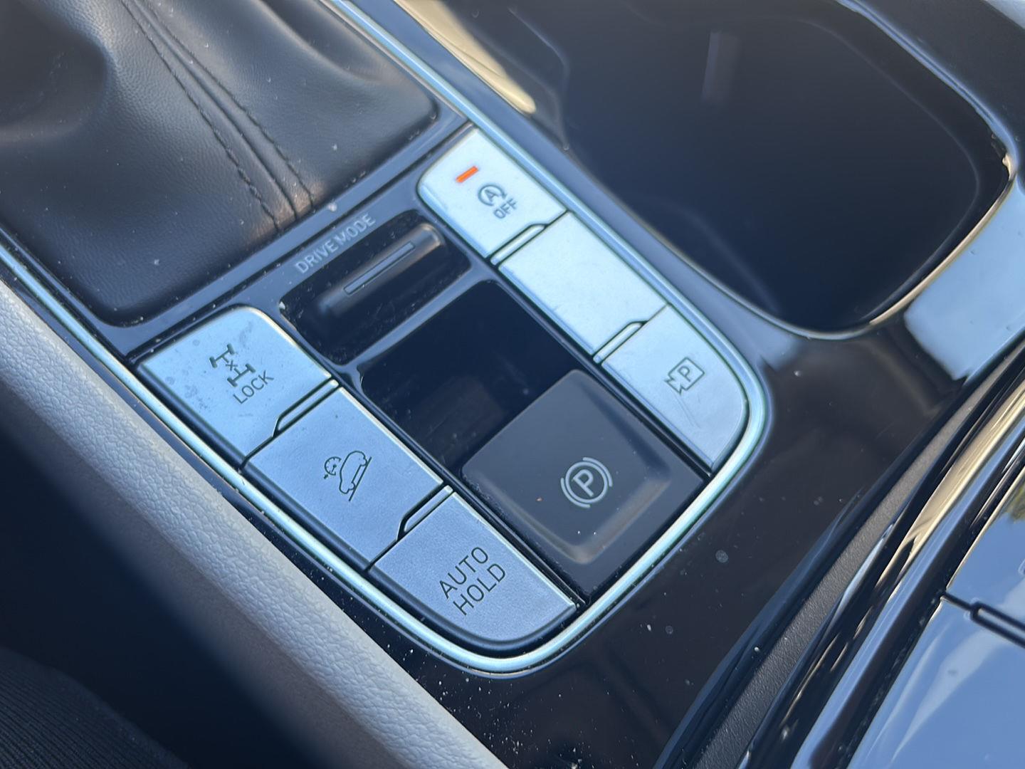 Certified Used 2024 White Pearl Hyundai SEL image 14