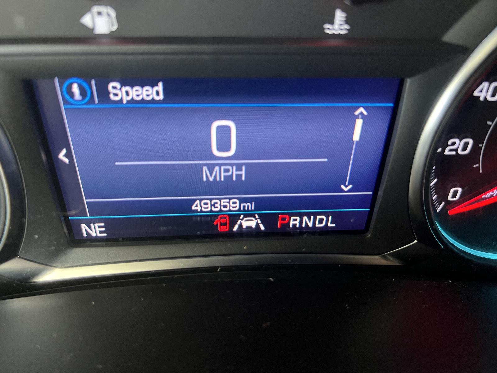 Used 2022 Silver Ice Metallic Chevrolet LT image 18