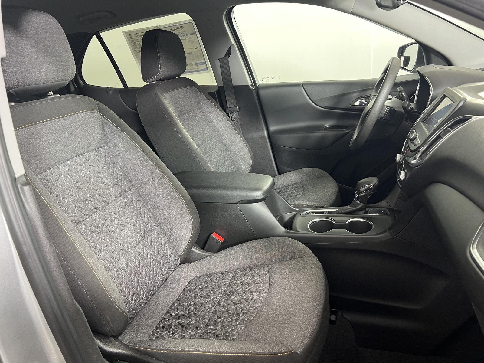 Used 2022 Silver Ice Metallic Chevrolet LT image 26