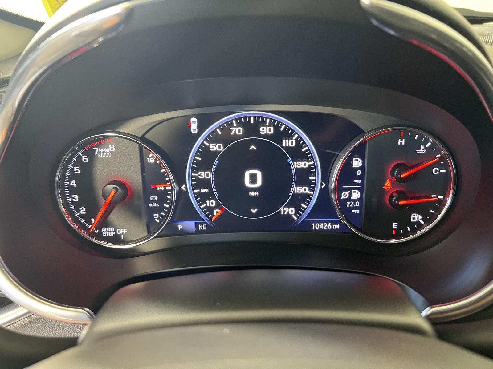 Used 2024 Summit White Chevrolet LT image 18
