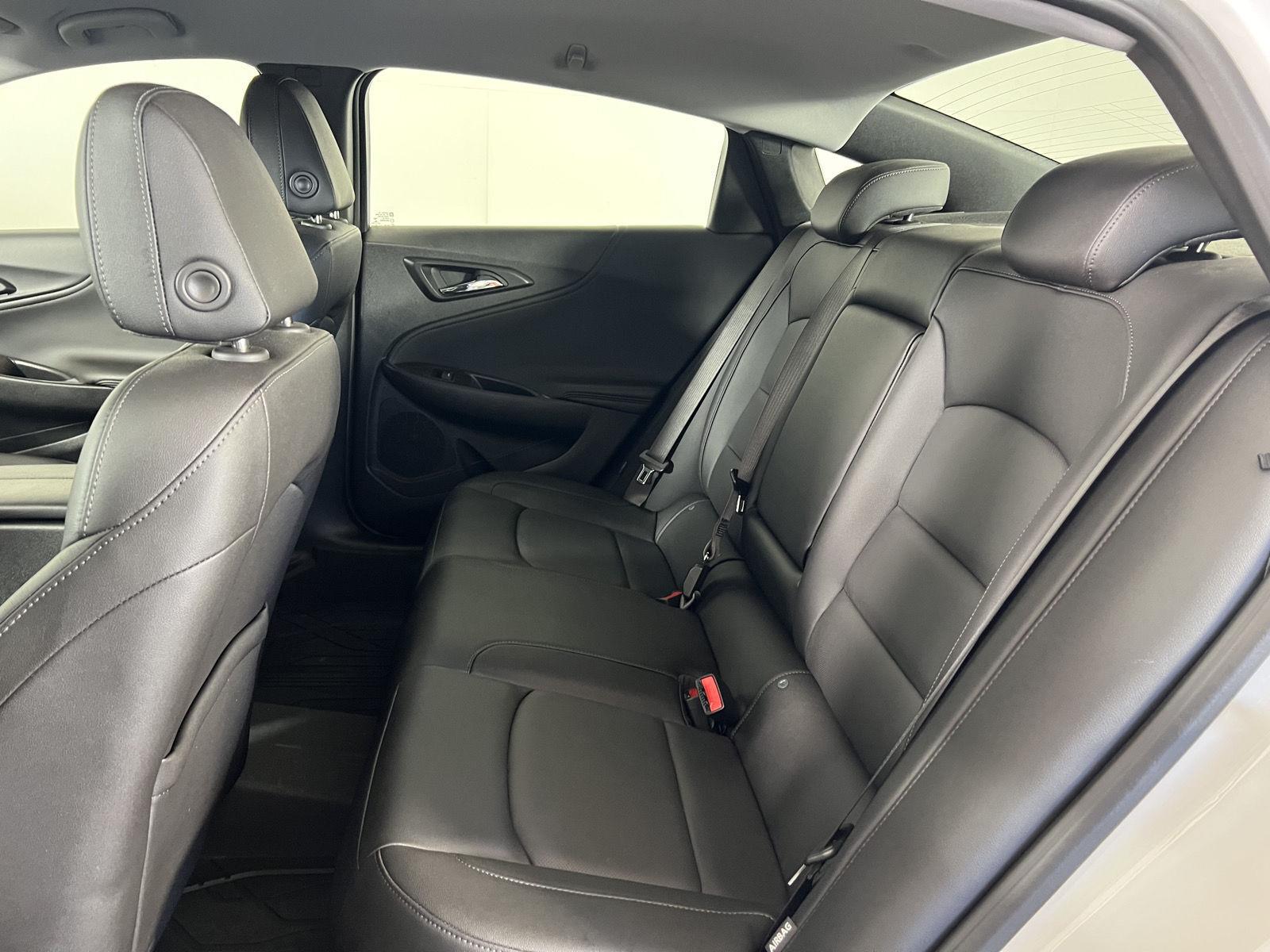 Used 2024 Summit White Chevrolet LT image 26