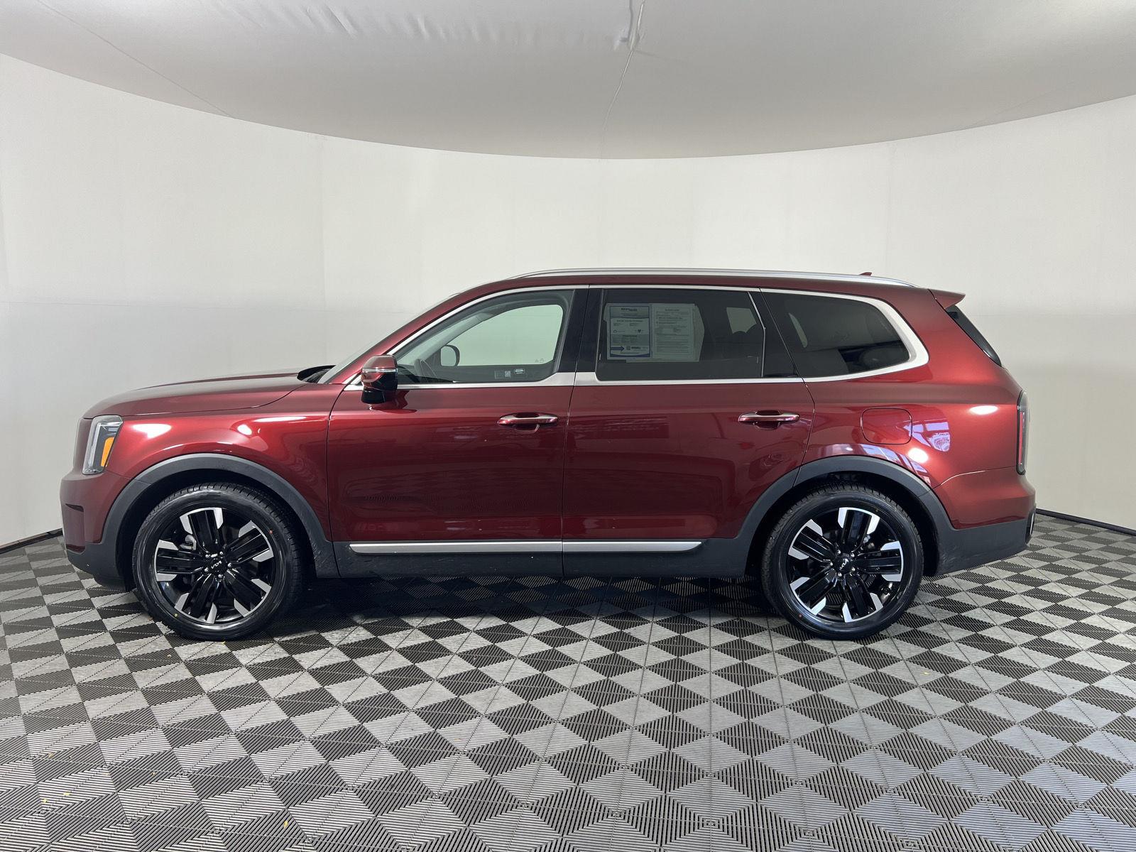 Used 2024 Dawning Red Kia SX-Prestige image 6
