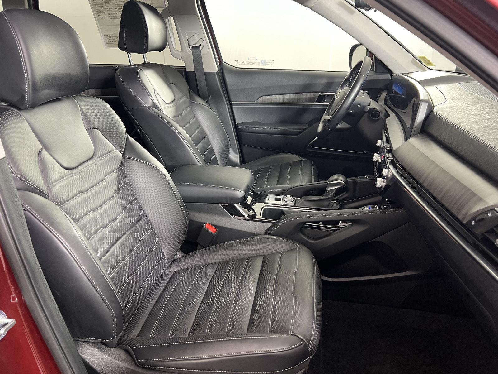 Used 2024 Dawning Red Kia SX-Prestige image 33